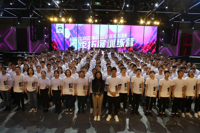 737bdd2cfa9e6f66e9a2804600181035-sz_5936911.webp.jpg